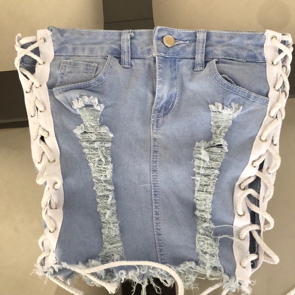 Lace Up Denim Skirt - Picture 3 of 4